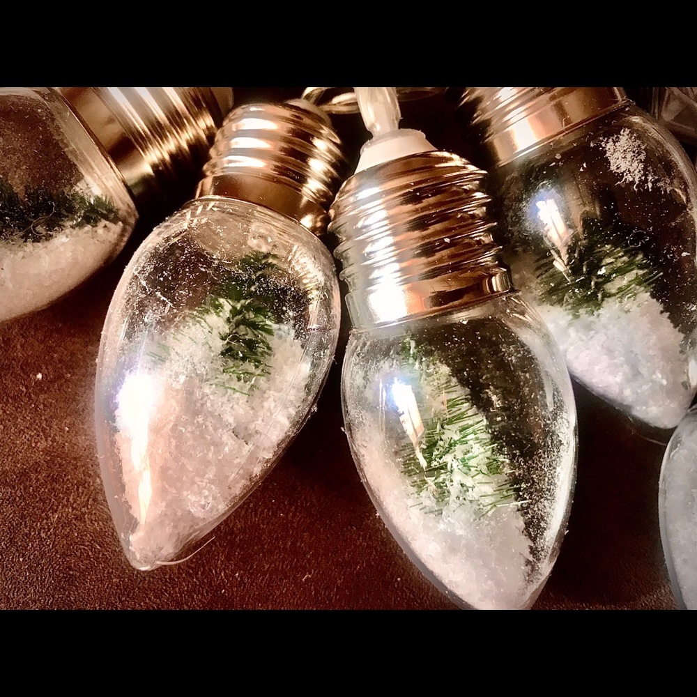 🎄Target Christmas Snow Globe String Lights 🎯 - Picture 4 of 6